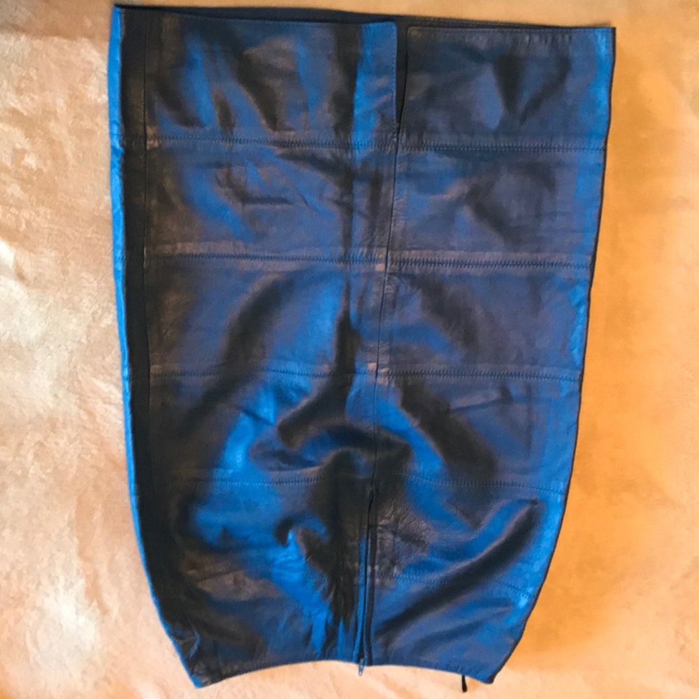 Vintage cobalt blue 100 %genuine leather skirt